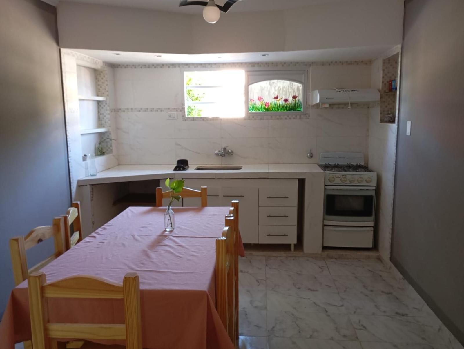 La Ola Azul Apartment *